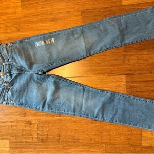 GAP Women's Denim Straight Jeans in Light Blue